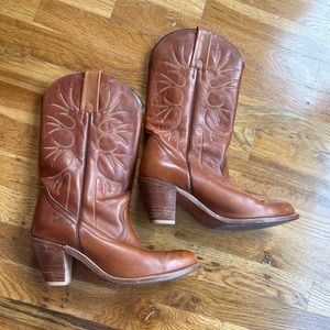 Vintage Frye Cowgirl Boot 10B